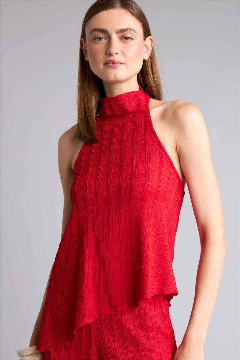 Woman Red Asymmetric Half Turtleneck Tank Top