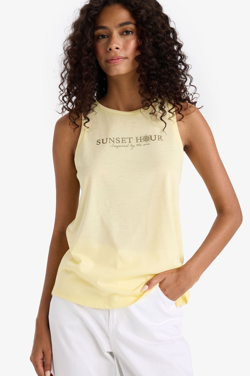 Kadın Açık Sarı Relax Fit Bisiklet Yaka Baskılı Atlet