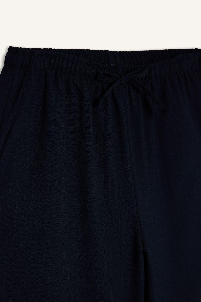 Kadın Lacivert Wıde Leg Çift Cepli Normal Bel Standart Boy Pantolon