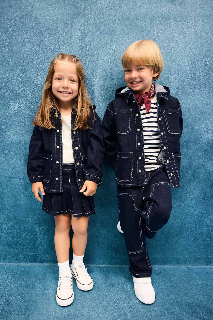 طفل صغير أزرق غامق بنطلون جينز بيبي اولادي قصة عادية بجيب وخصر مطاطي