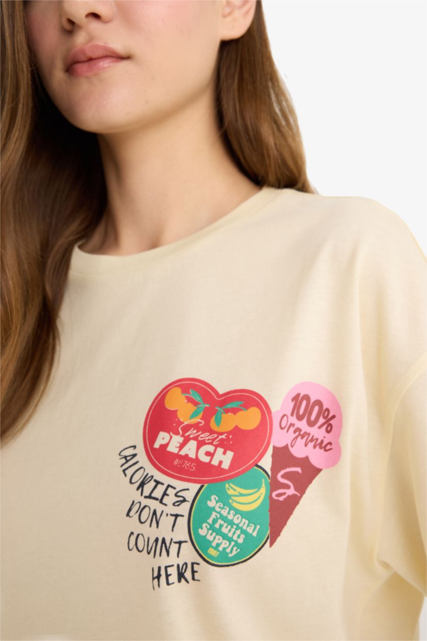 نساء بيج فاتح تيشيرت أوفر سايز نص كم مطبوع من الخلف برقبة مستديرة