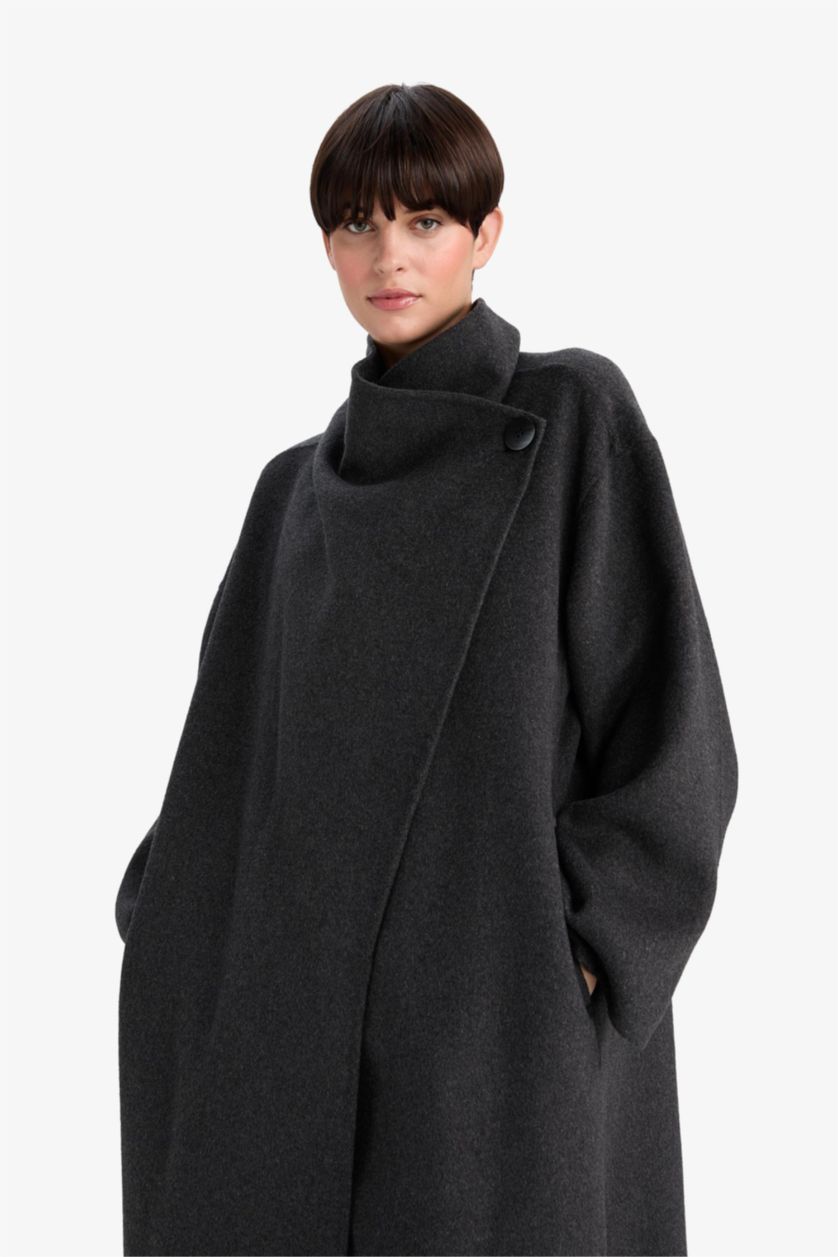 Kadın Antrasit Yün Karışımlı Regular Fit Düğmeli Uzun Kaşe Kaban