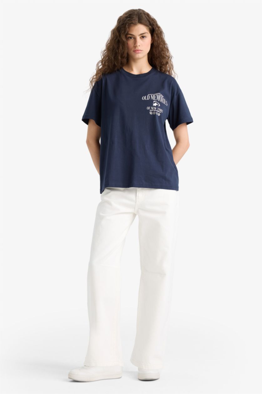 Kadın Lacivert Oversize Geniş Kalıp Bisiklet Yaka Sırt Baskılı Kısa Kollu Tişört