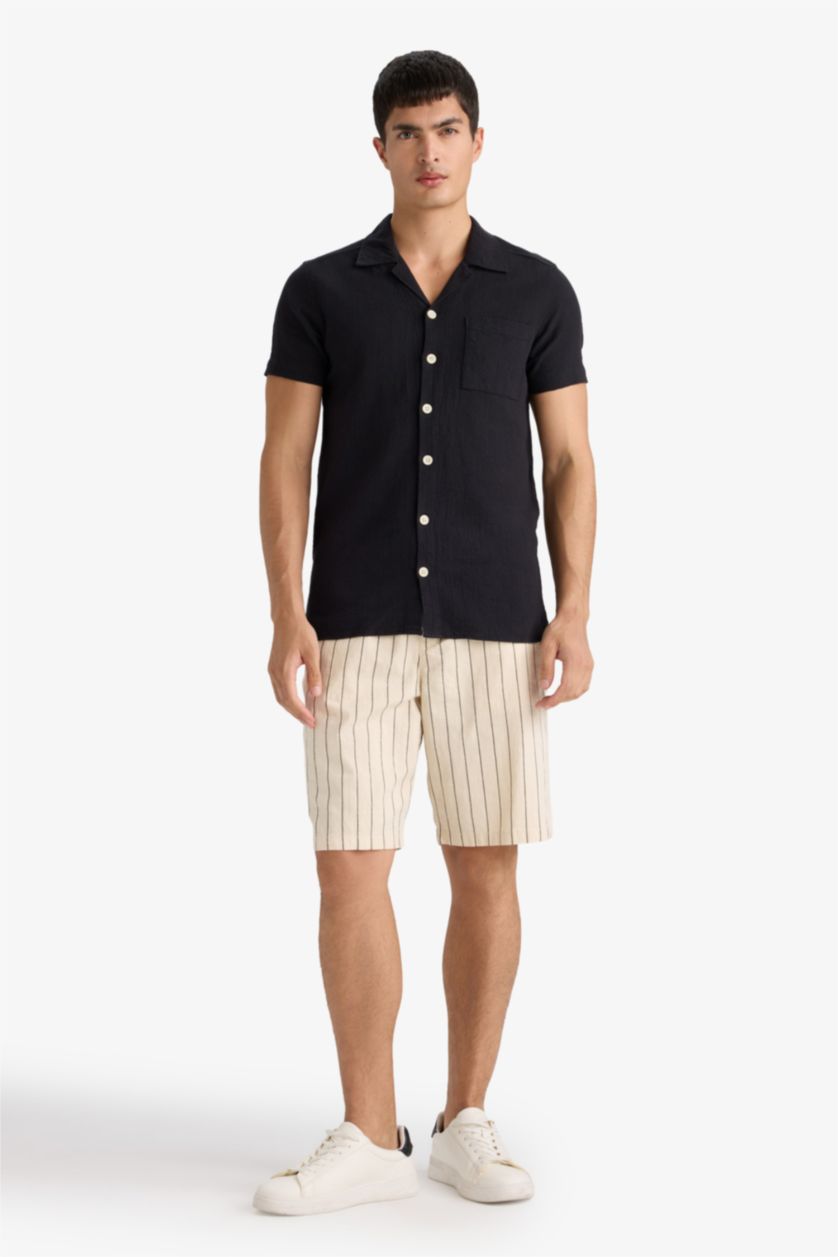 Erkek Doğal Açık Bej Çizgili Bermuda Şort