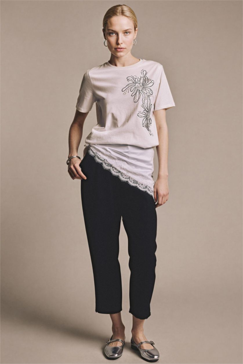 Kadın Ekru Regular Fıt Penye Kısa Kollu Tişört