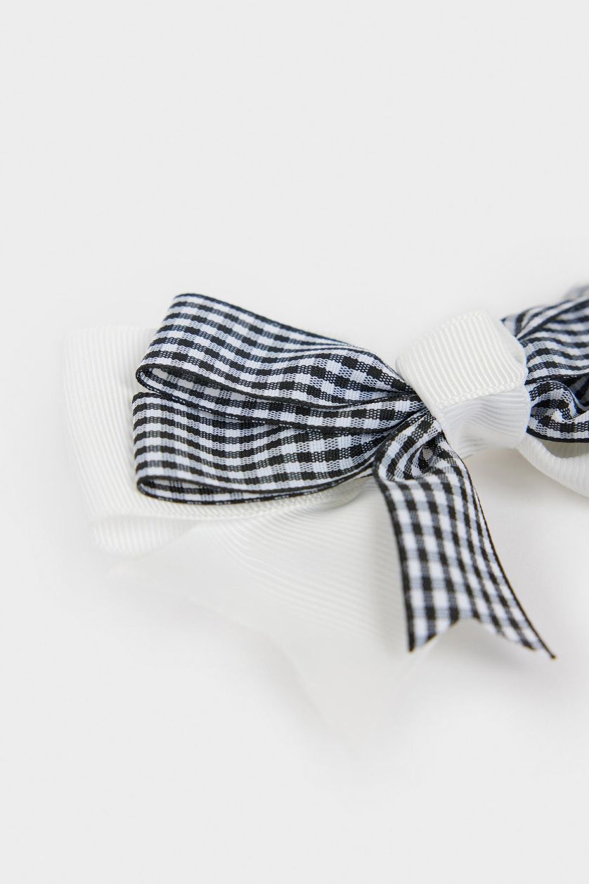 GIRLS & TEENS Black Girl Hair Clip With Bow