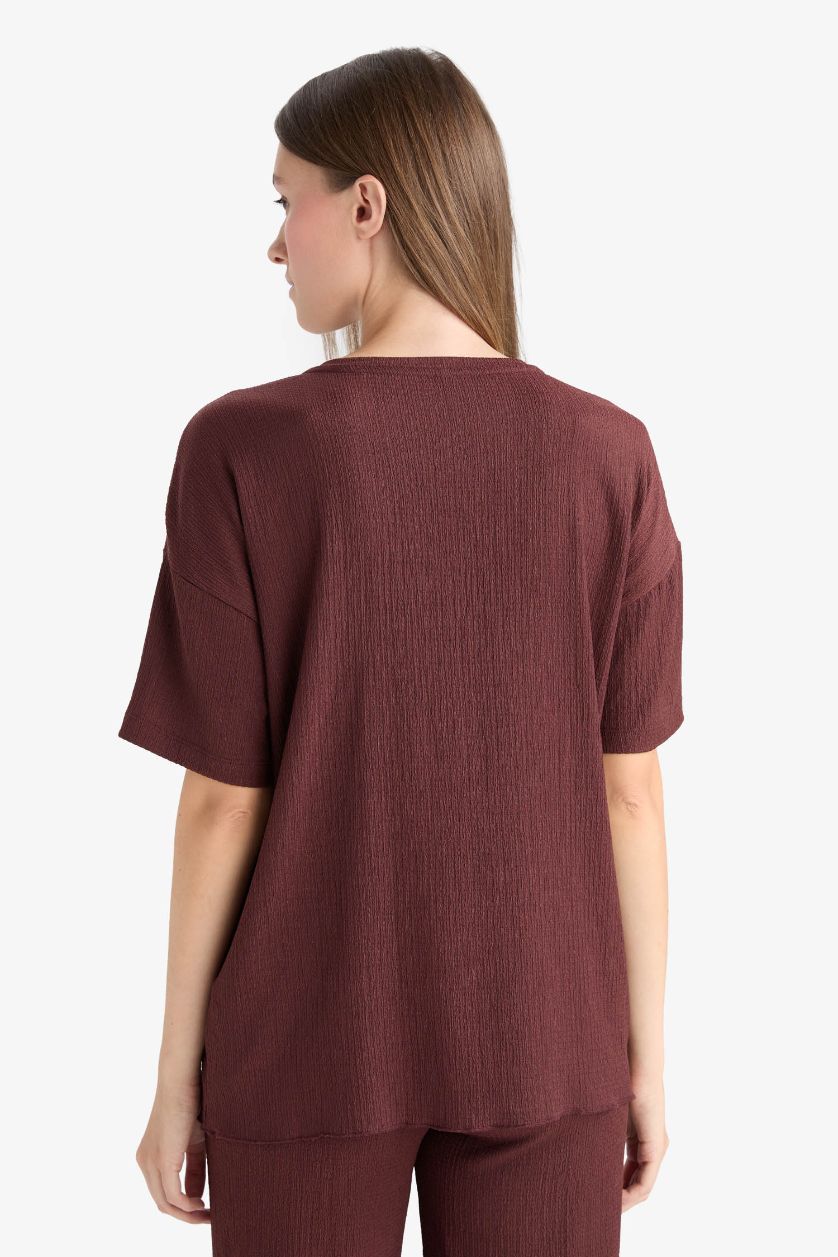 Kadın Kahve Regular Fıt Bisiklet Yaka Bürümcük Kısa Kollu Tişört