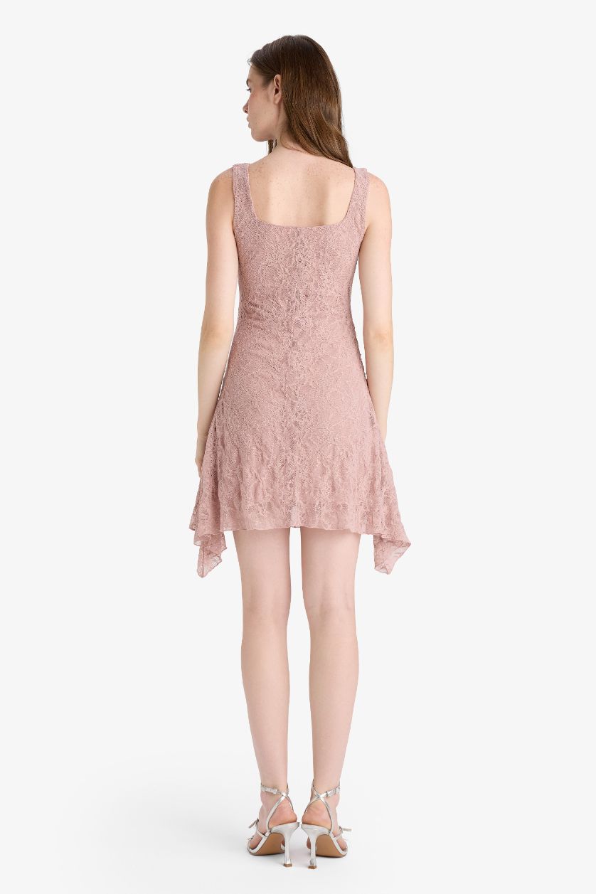 Kadın Gülkurusu Kare Yaka Dantel Askılı Mini Elbise