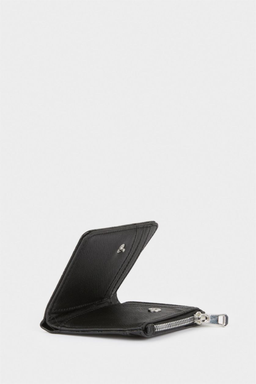 Woman Black Woman Faux Leather Wallets