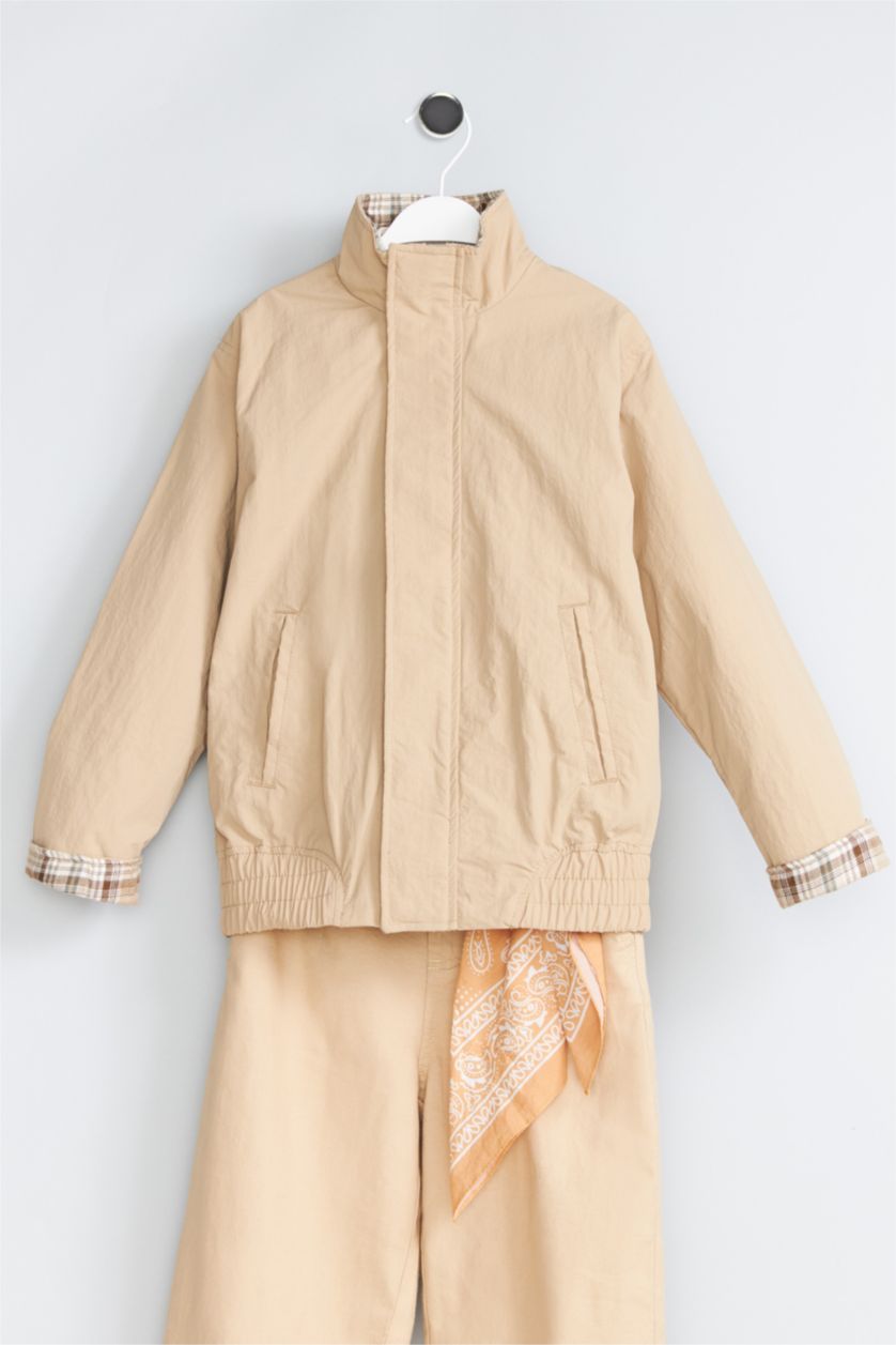 BOYS & TEENS Light Brown جاكيت اولادي وتر بروف بياقة عالية مبطن