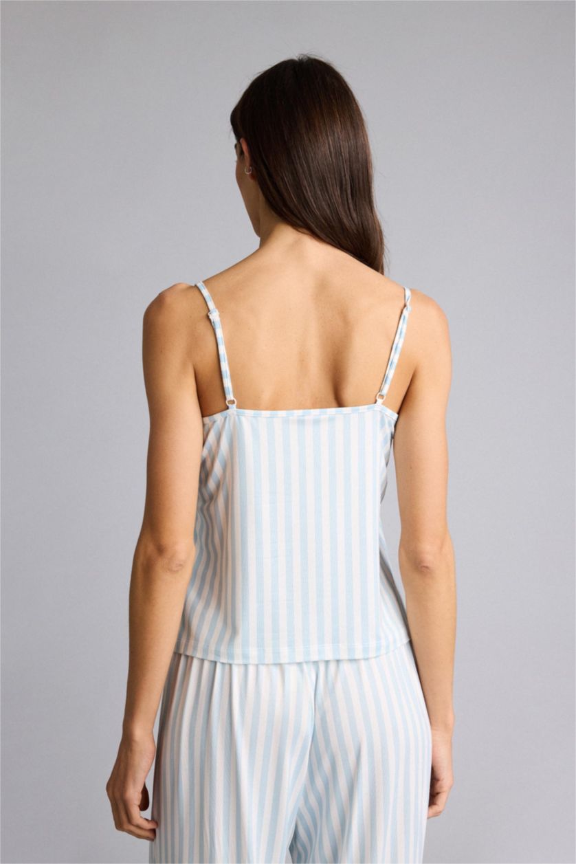 حريمي أزرق فاتح بلوزة مخططة قصة عادية بياقة V