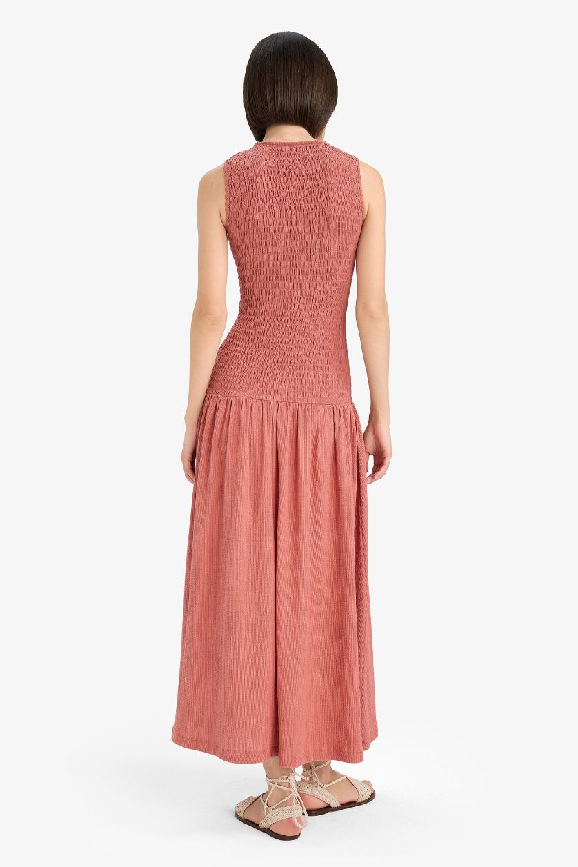 Kadın Gülkurusu Bisiklet Yaka Bürümcük Kolsuz Midi Elbise