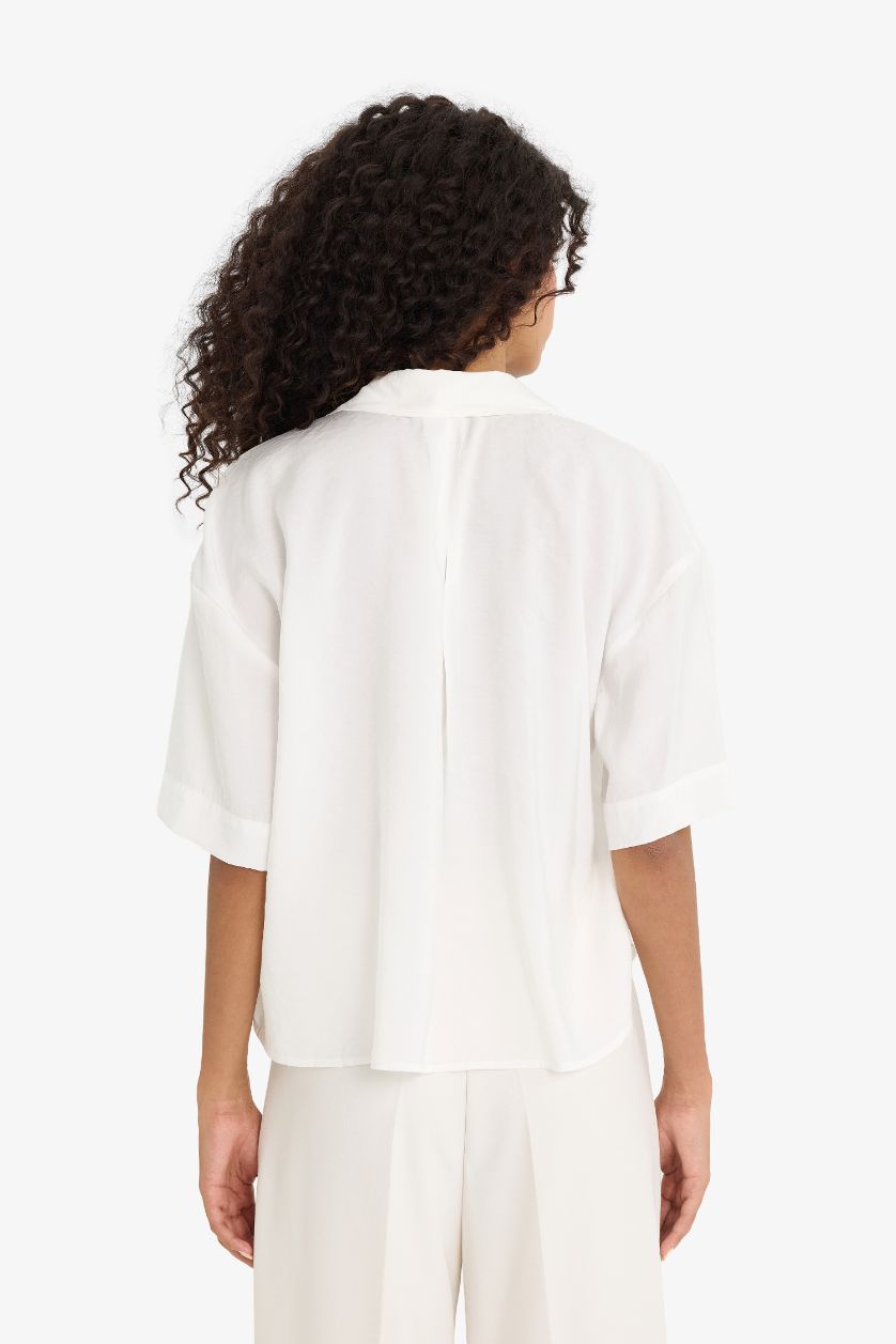 Kadın Ekru Loose Fit Modal Kısa Kollu Gömlek