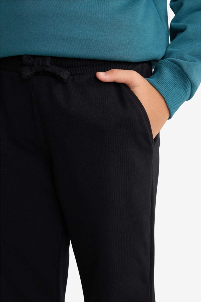 أولادي أخضر غامق طقم اولادي سويت شيرت وسويت بانتس قصة عادية - قطعتين