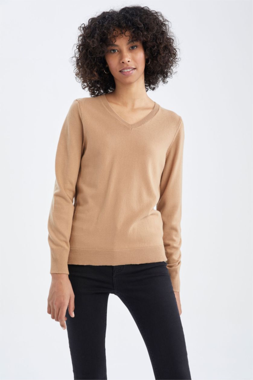 WOMAN Camel Regular Fit V-Neck Pullover
