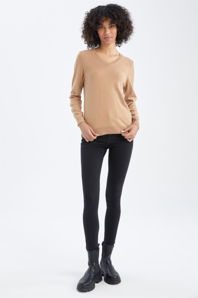 WOMAN Camel Regular Fit V-Neck Pullover