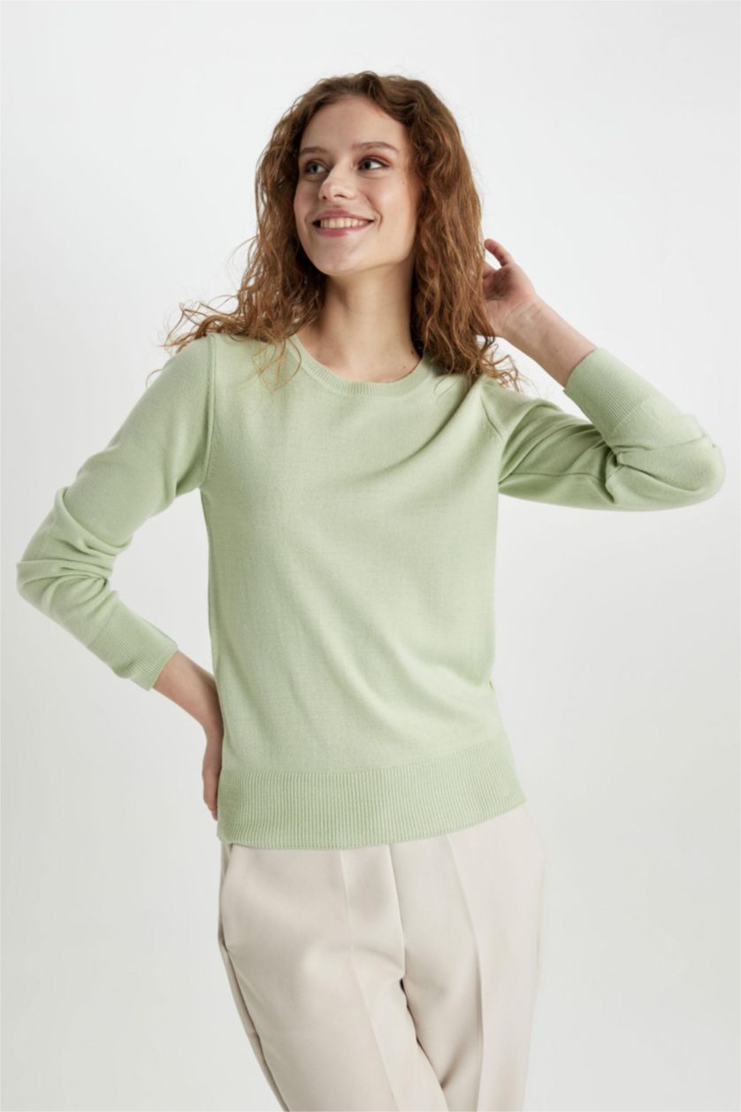 Women Mint Regular Fit Knitwear Pullover