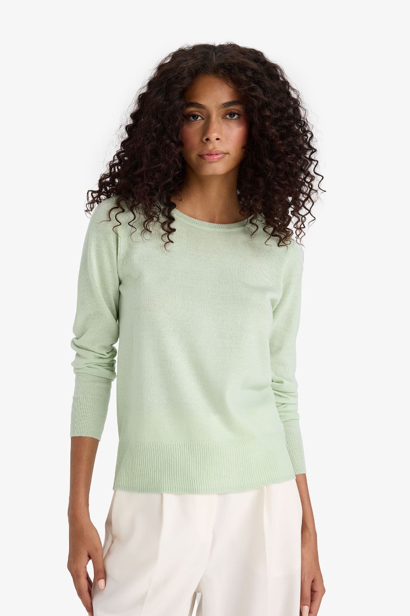 حريمي نعناع بلوفر تريكو بيزك قصة عادية برقبة مستديرة