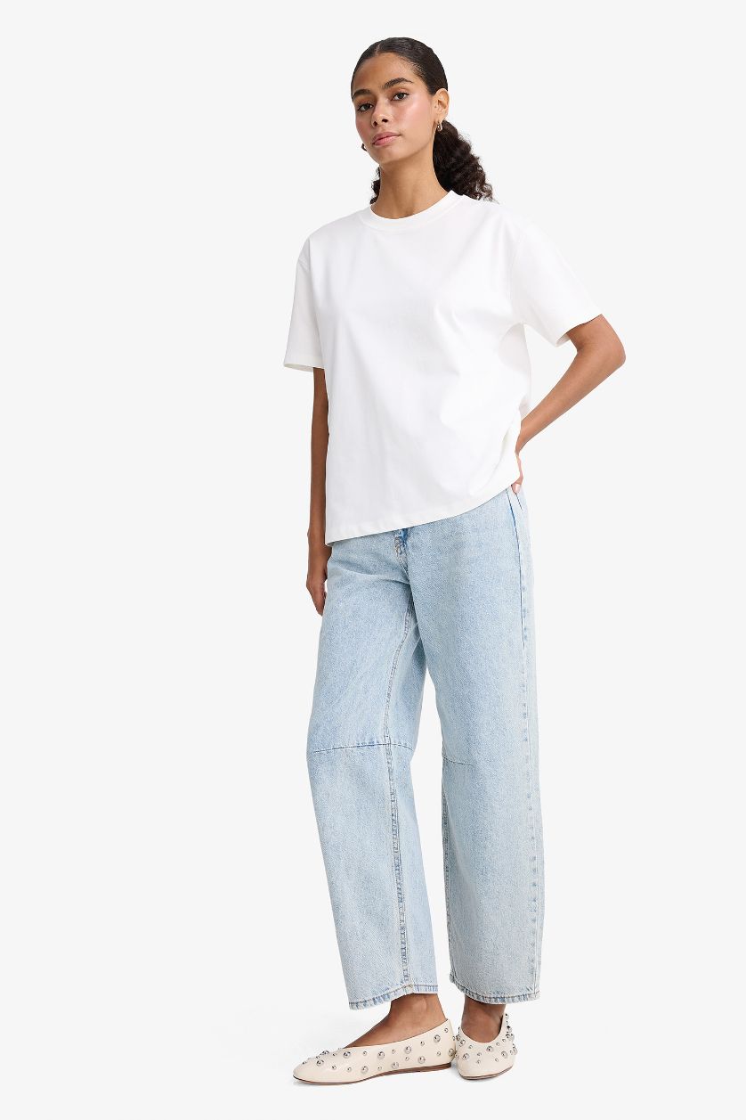 FEMME Écru T-shirt basique à col rond et manches courtes