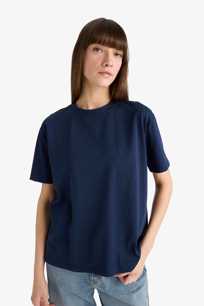 حريمي كحلي تيشيرت بيزك بريميوم نص كم قصة عادية برقبة مستديرة