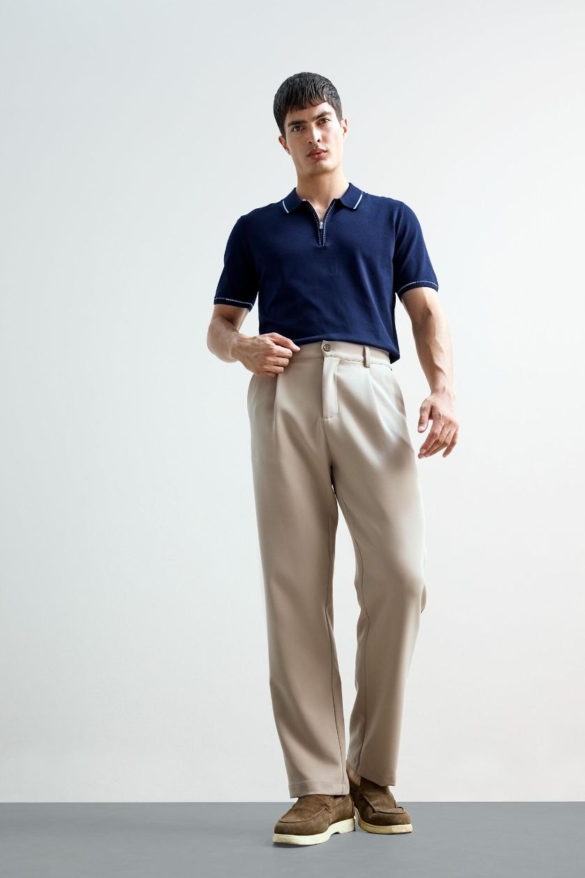 HOMME Beige Pantalon classique en tissu à poches Coupe droite