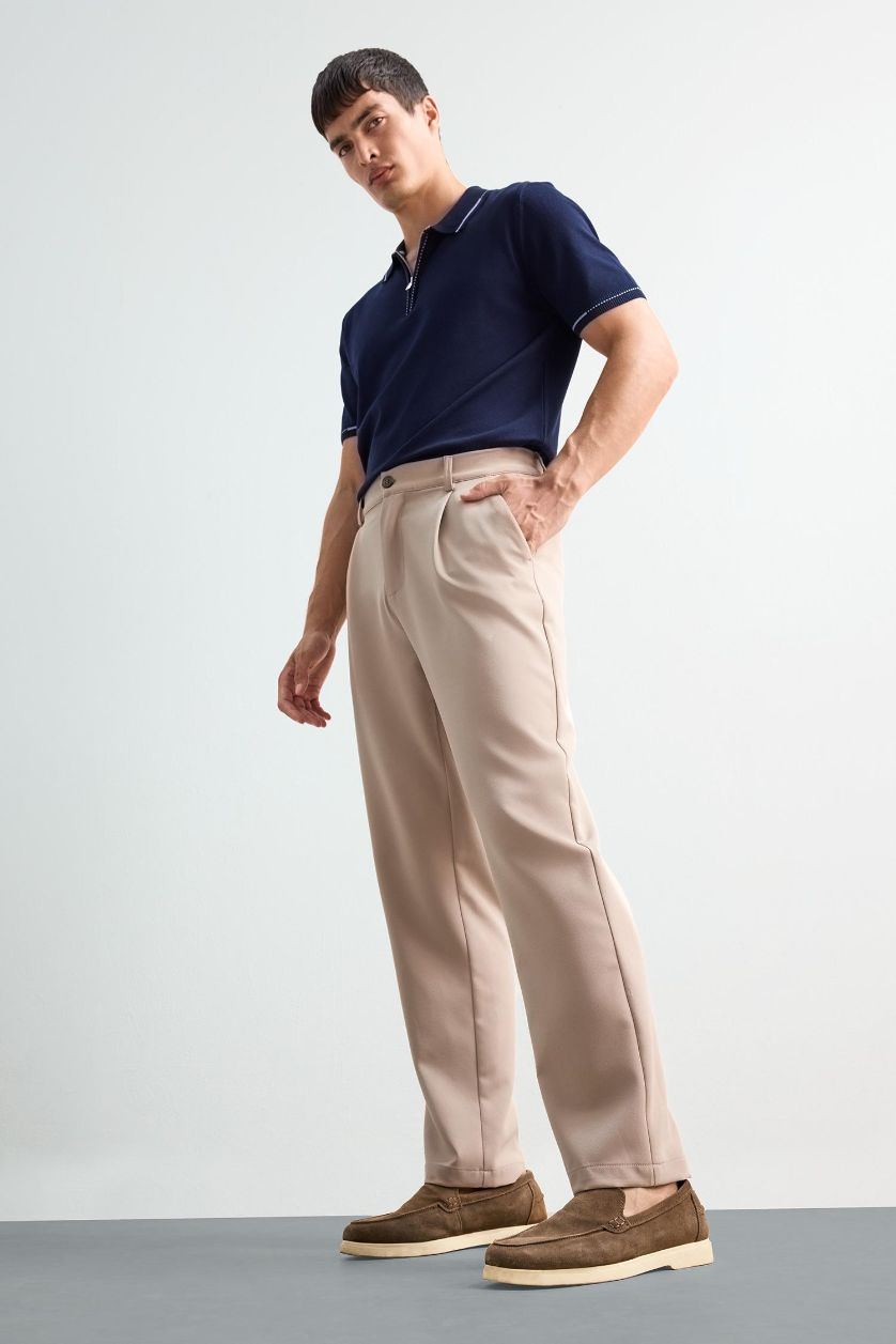 HOMME Beige Pantalon classique en tissu à poches Coupe droite
