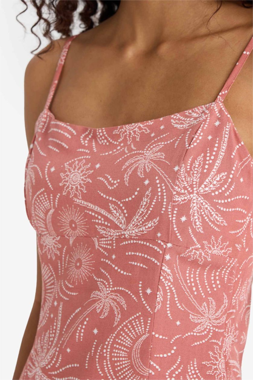 Kadın Gülkurusu Kare Yaka Desenli Yırtmaçlı Keten Karışımlı Askılı Midi Elbise