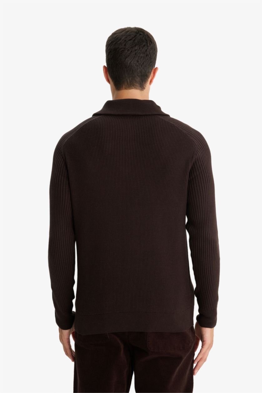 Ерлер Қоңыр стандарт пішім сыдырмалы мойынжейде трикотаж Пулловер