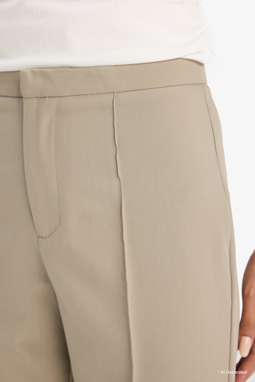 Kadın Açık Haki Flare Fit Pantolon