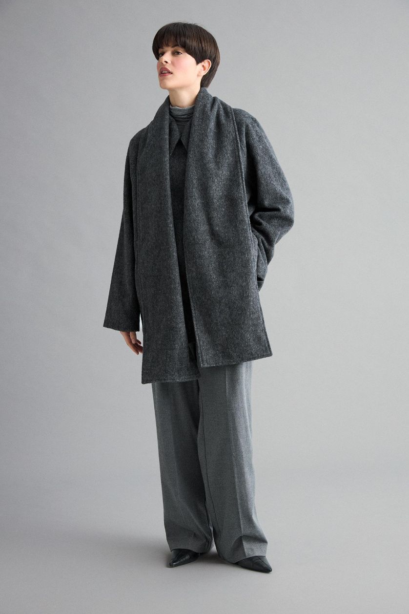 Woman Anthracite Regular Fit Cachet Cachet