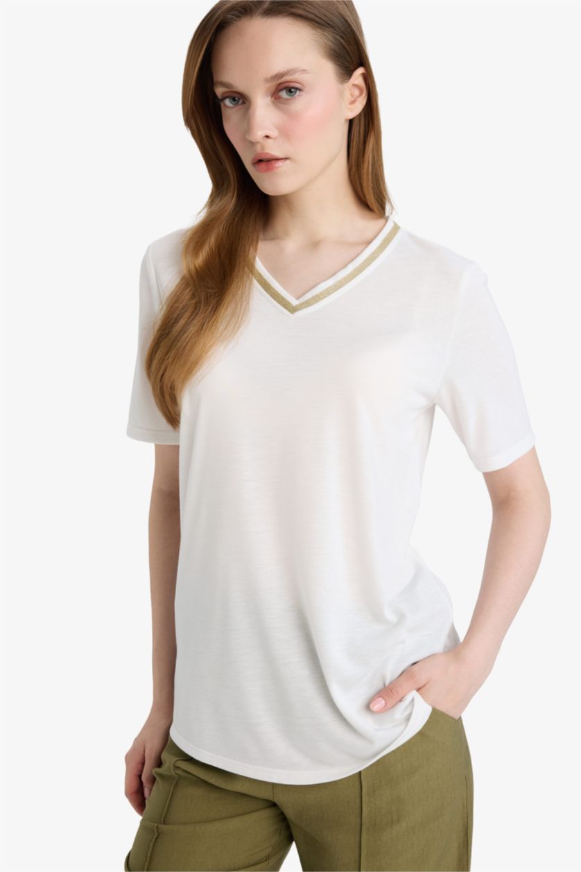 Женщины Бежевый Футболка Regular Fit с V-образным вырезом и коротким рукавом