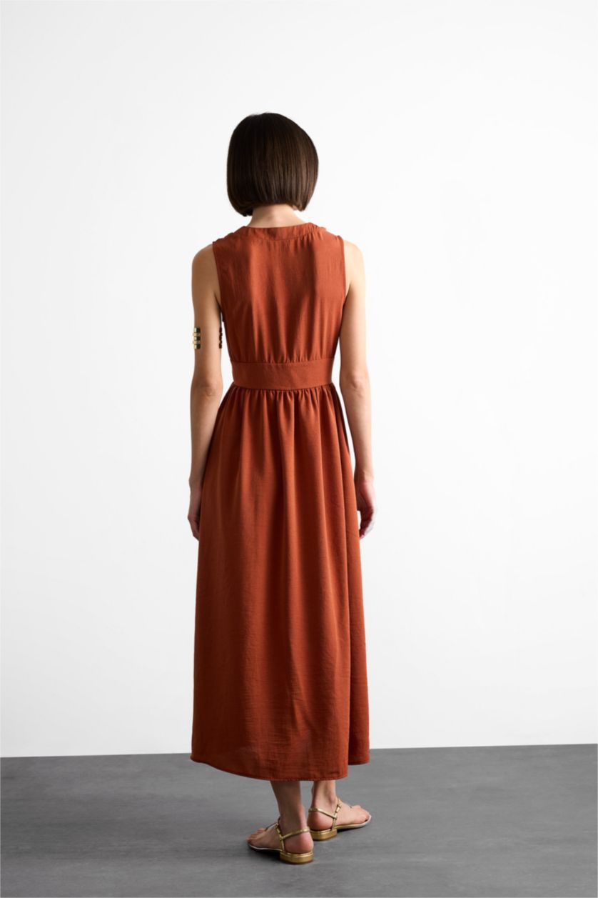 Kadın Kiremit V Yaka Düğmeli Kolsuz Maxi Elbise