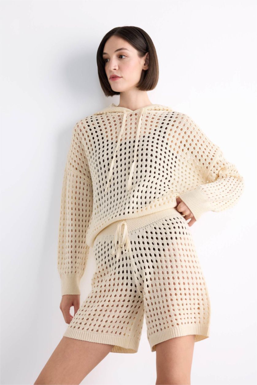 Kadın Ekru Kapüşonlu Kroşe Uzun Kollu Plaj Üstü