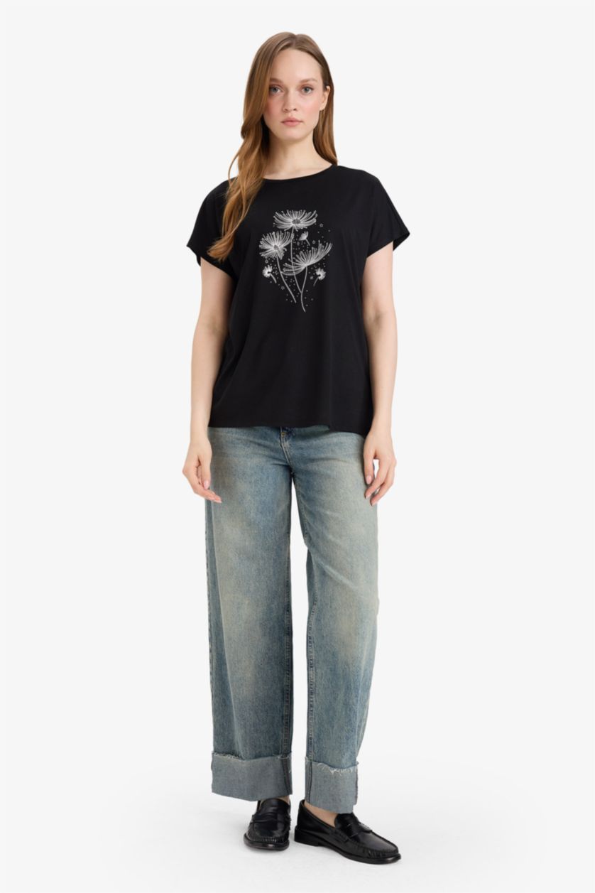 Әйелдерге қара Дөңгелек жағалы тас басылған қысқа жеңді футболка