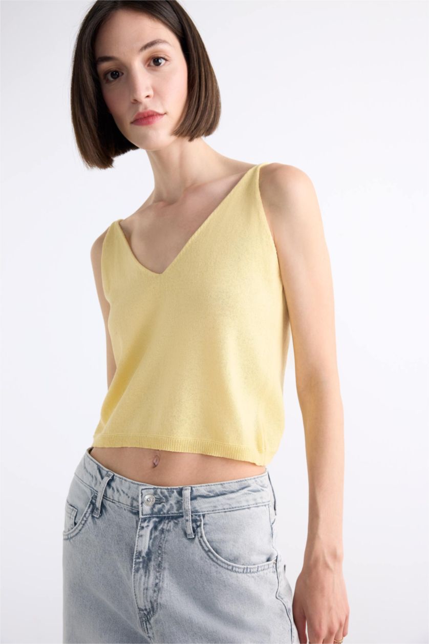 Kadın Sarı V Yaka Crop Askılı Triko Atlet