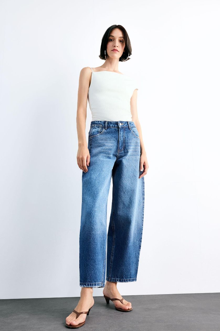 Woman NAVY Wide Baggy Fit Trousers