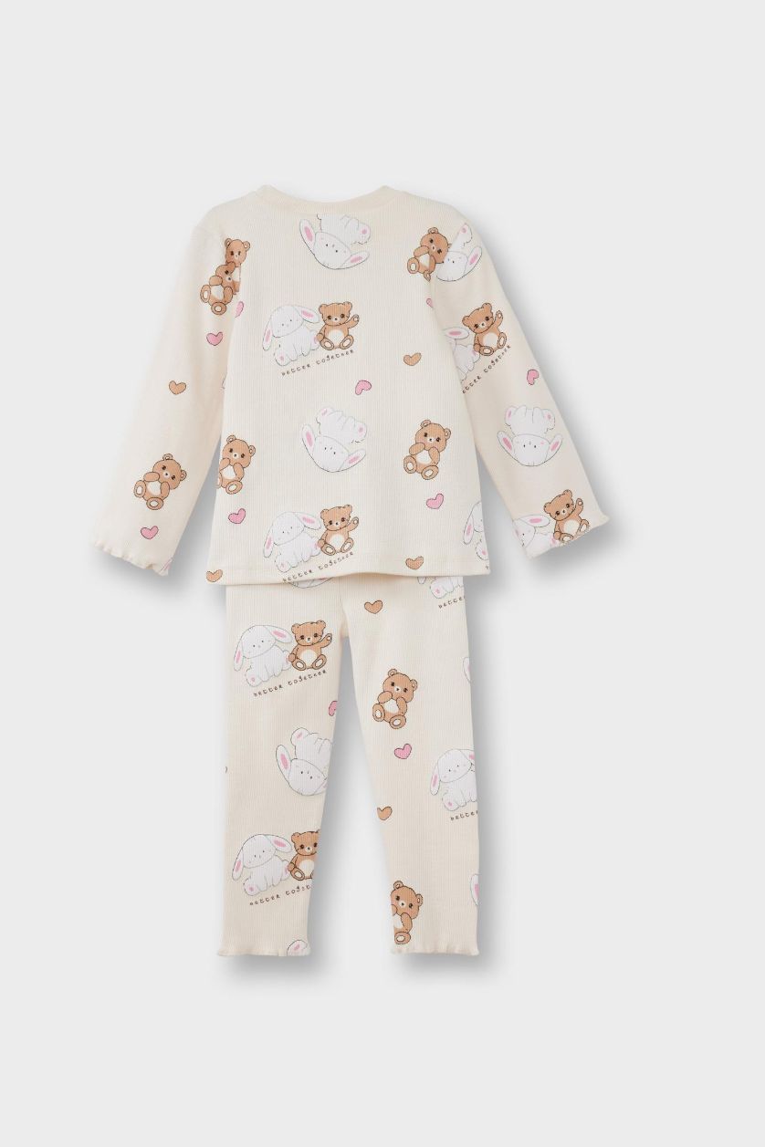 طفلة صغيرة بيج فاتح طقم بيجاما بناتي مضلع قصة عادية بطبعة دب - قطعتين
