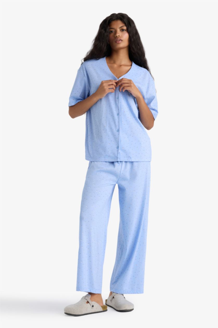 Kadın Açık Mavi Pijama Takımı Regular Fit V Yaka Düğmeli Kısa Kollu Üst Uzun Alt