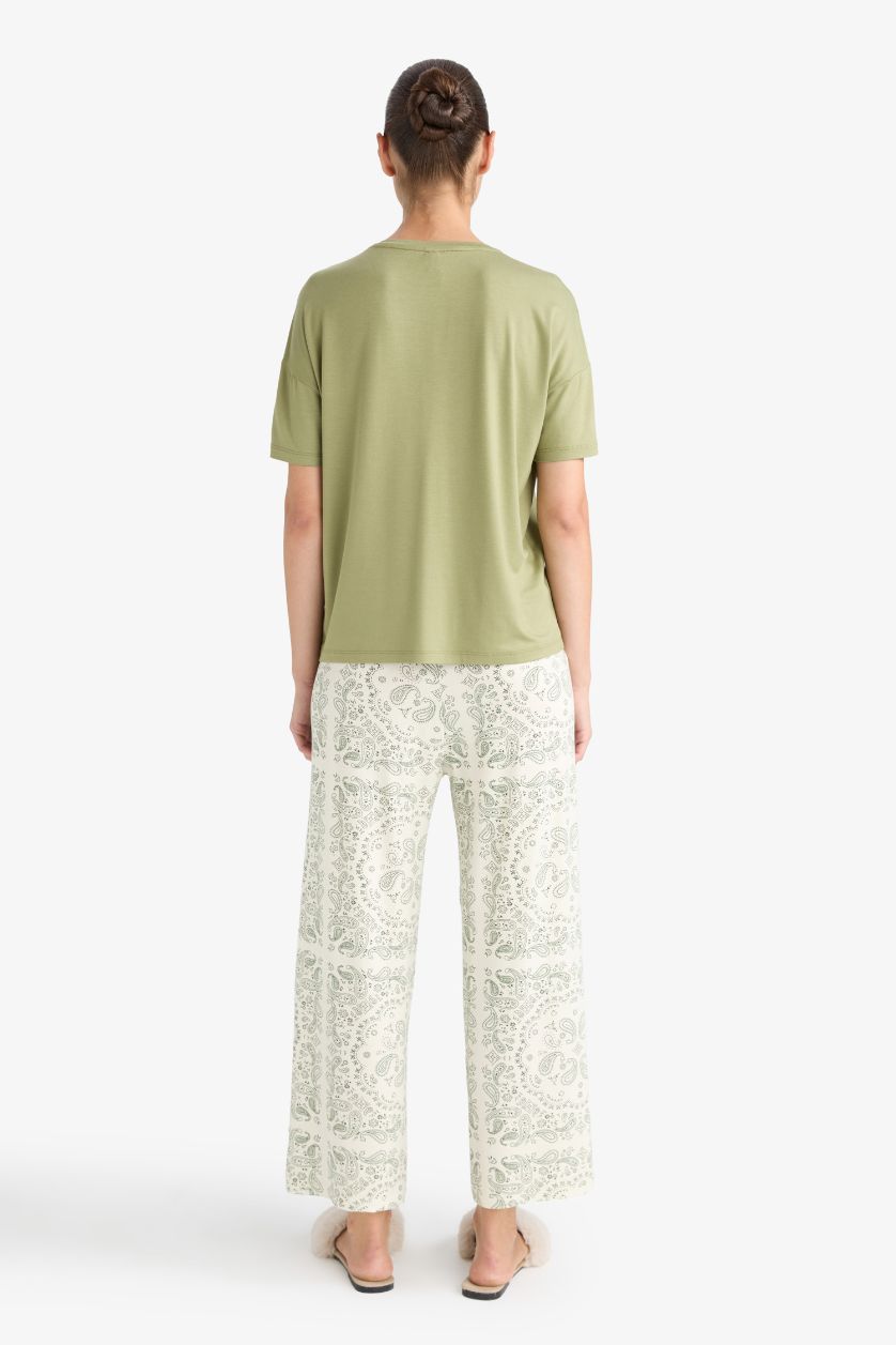 WOMAN Green Fall in Love Regular Fit 2 Piece Printed Pyjama Set