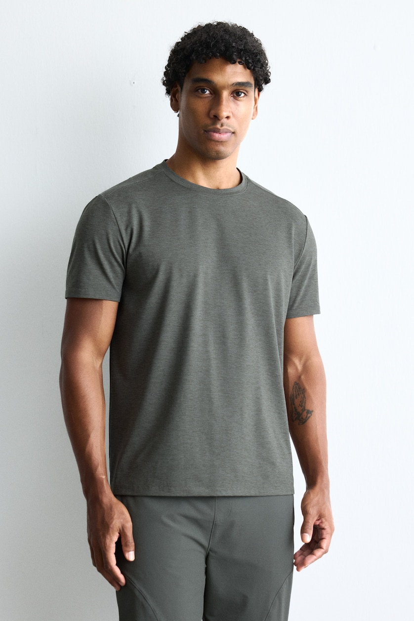 MESHKUJ Khaki Standard Fit Crew Neck Short Sleeve T-Shirt