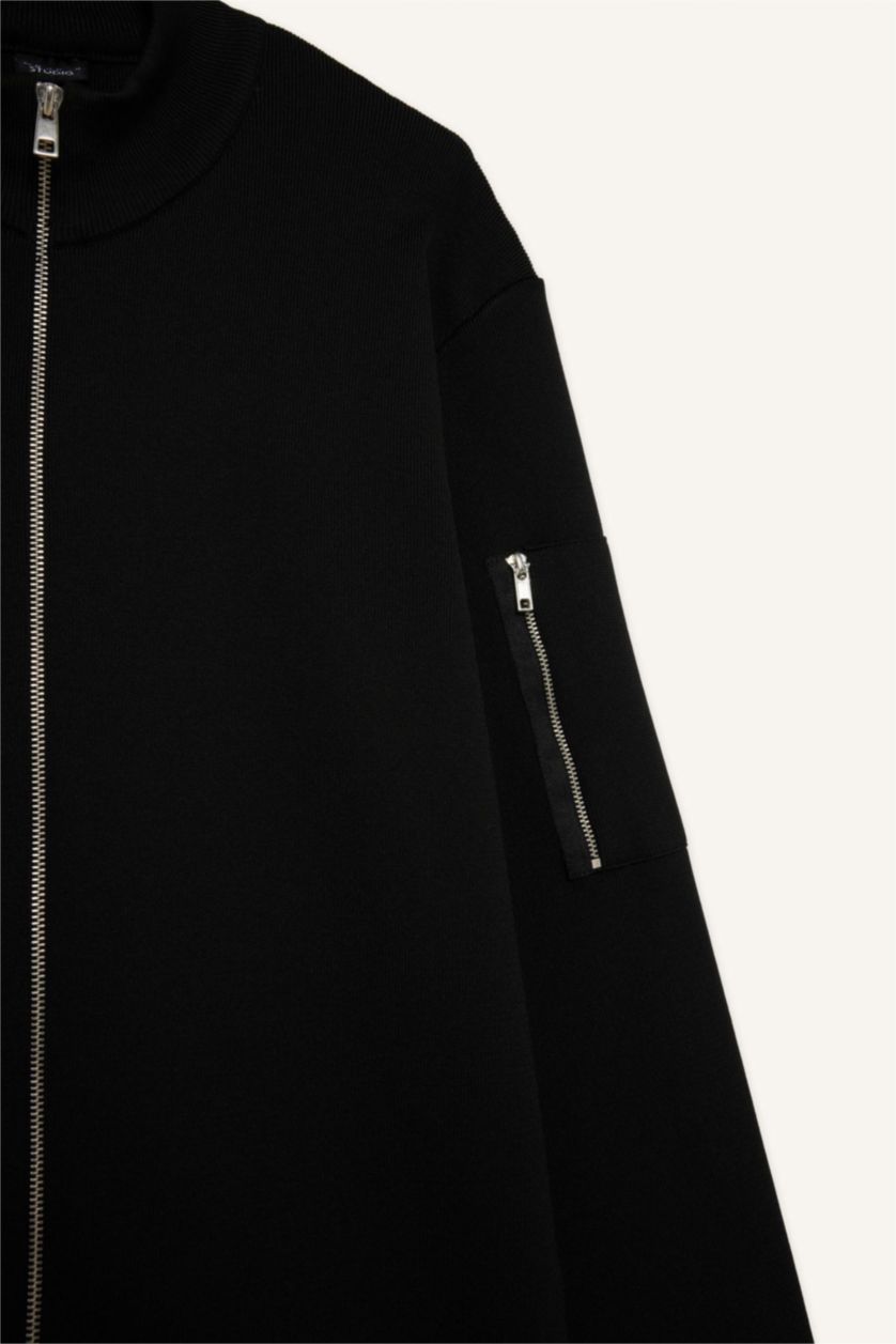 Man Black Standard Fit Turtleneck Knitwear Cardigan