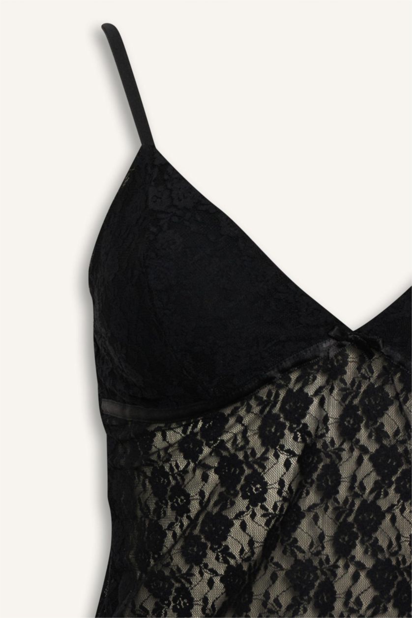 Woman Black Fall in Love Lace Tank Top