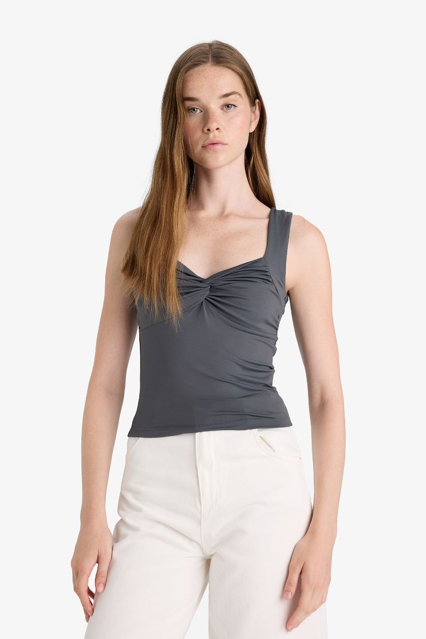 Kadın Antrasit Fitted Kalp Yaka Askılı Bluz