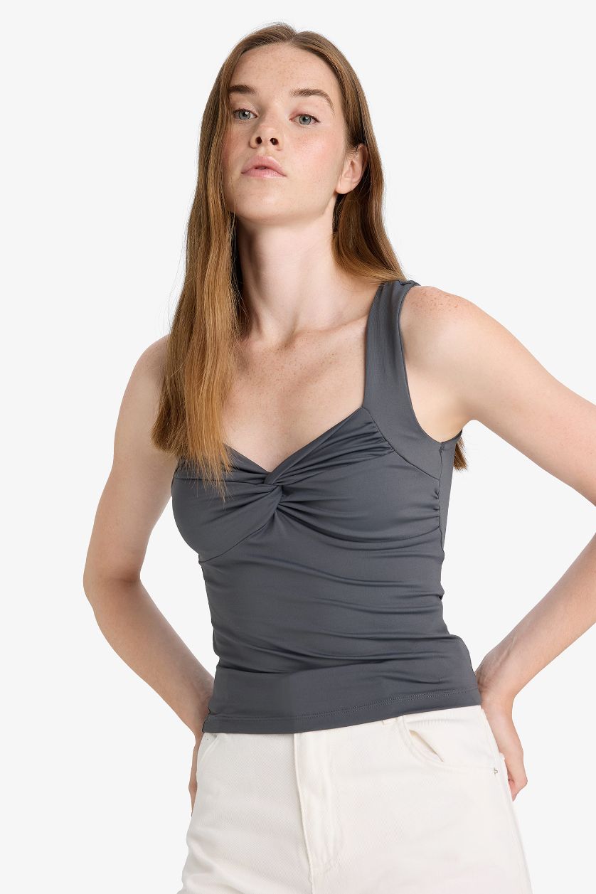 Kadın Antrasit Fitted Kalp Yaka Askılı Bluz