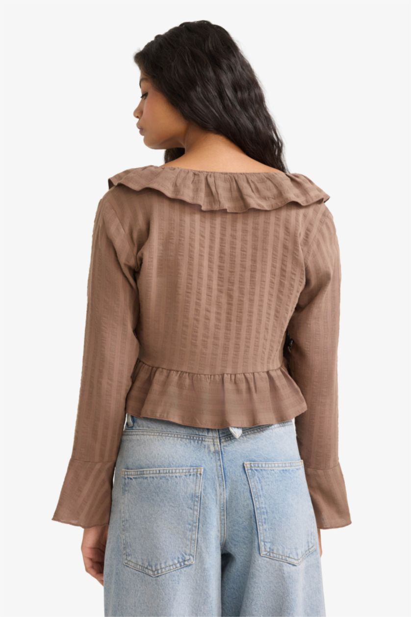 Kadın Kahve %100 Pamuk Regular Fıt Dokulu Önden Bağlamalı Fırfırlı Bluz
