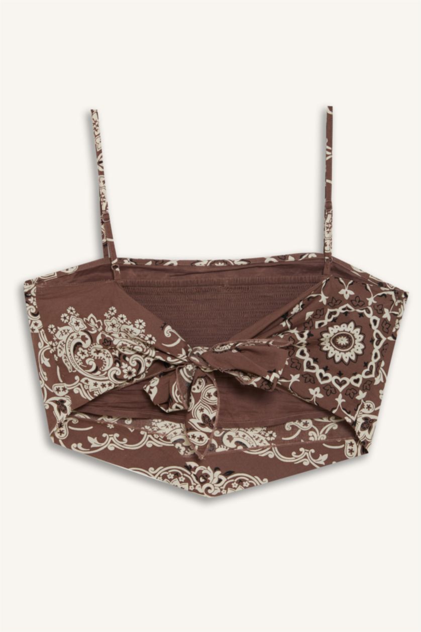 حريمي بني فاتح بلوزة بحمالات وياقة مربعة من Afra x DeFacto