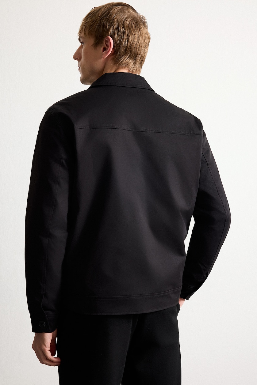 Men Black Regular Fit Lined Puffer Jacket