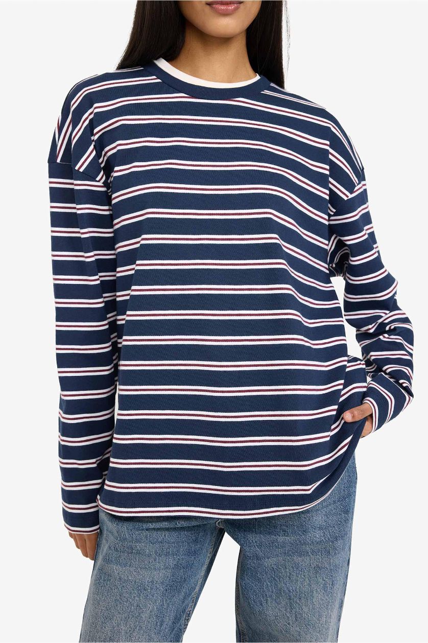 Woman NAVY Loose Fit Long Sleeve Sweatshirt