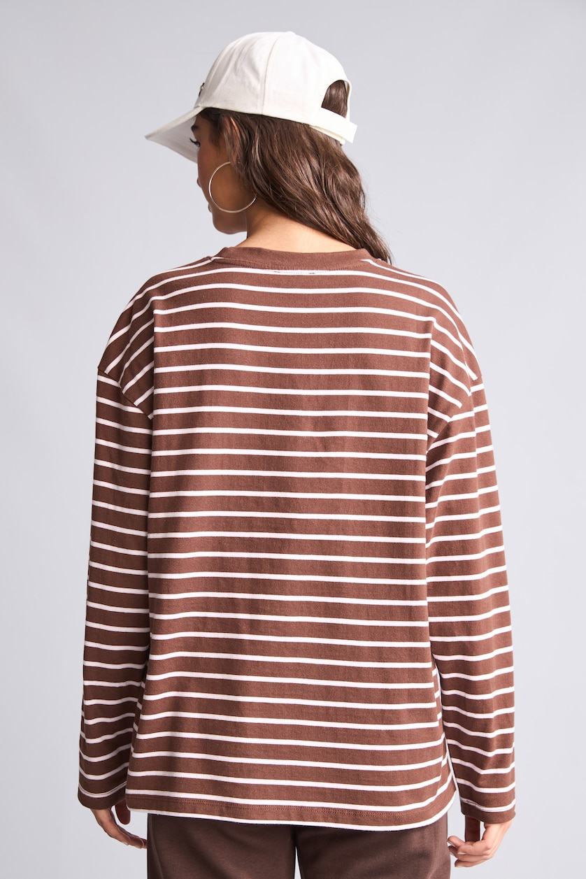 Woman Brown Loose Fit Crew Neck Sweatshirt