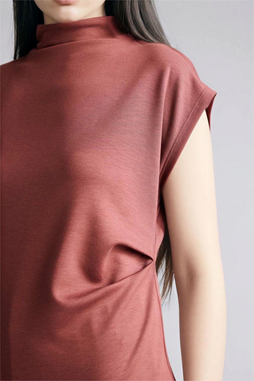 Woman Tile Slim Fit Half Turtleneck Tank Top